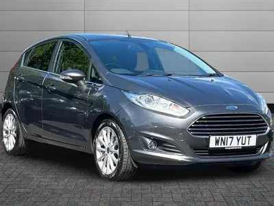 Usado Ford Fiesta Titanium X 125 HP (91 kW) 2017 Magnetic Citadino