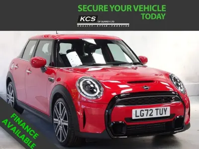 Used Mini Cooper S Exclusive 178 HP (130 kW) 2022 Red Hatchback