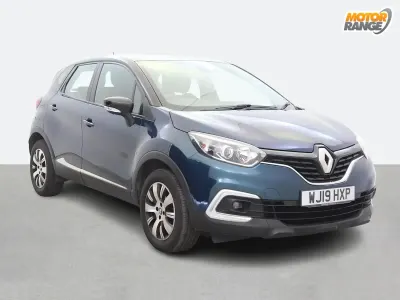 Used Renault Captur Play 90 HP (66 kW) 2019 Blue/black SUV