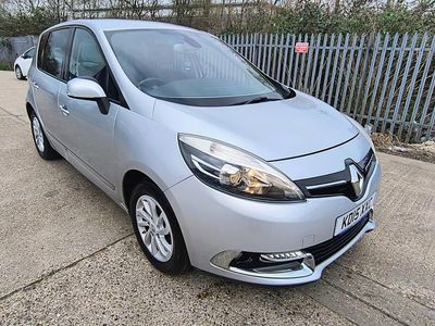 Used Renault Scénic III Dynamique 110 HP (80 kW) 2015 Silver MPV