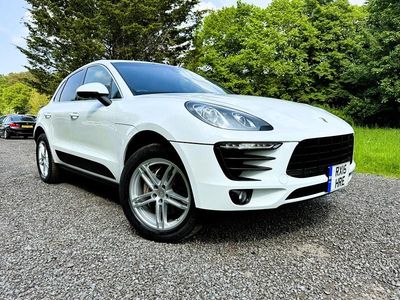 Used Porsche Macan Sport 340 HP (250 kW) 2015 White SUV