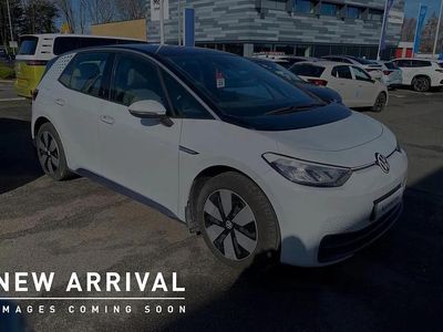 Used VW ID.3 Pro 106 kW (145 HP) 2023 White Hatchback