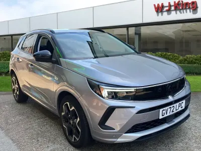 Used Vauxhall Grandland X Ultimate 130 HP (95 kW) 2023 Grey SUV
