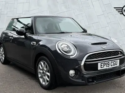 Used Mini Cooper S Classic 189 HP (139 kW) 2019 Grey Hatchback