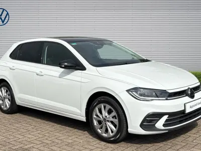 Used VW Polo Style 95 HP (69 kW) 2023 White Hatchback