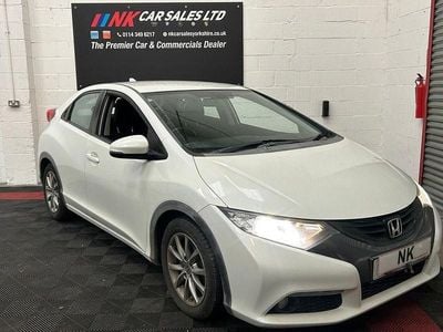 Used Honda Civic EX 150 HP (110 kW) 2012 White Hatchback