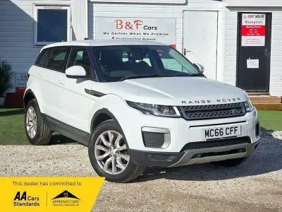 Used Land Rover Range Rover evoque SE 150 HP (110 kW) 2017 White Estate