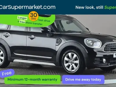 Usado Mini Cooper D Chili 150 CV (110 kW) 2017 Negro Utilitario