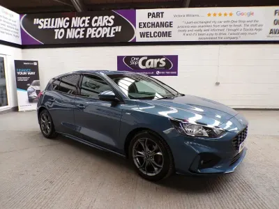 Used Ford Focus ST-Line 120 HP (88 kW) 2019 Blue Hatchback