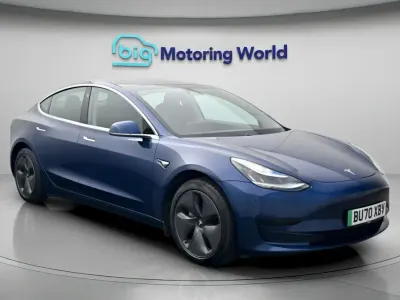 Used Tesla Model 3 Standard Range Plus 239 kW (325 HP) 2020 Blue Sedan