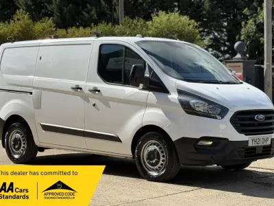 Used Ford Transit Custom 105 HP (77 kW) 2021 White Van
