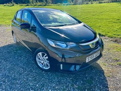 Black Used 2015 Honda Jazz SE Hatchback | £9,250 (Fair price)