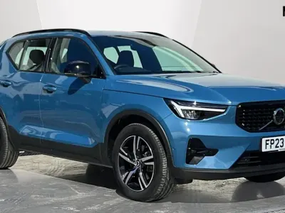 Used Volvo XC40 Plus 163 HP (119 kW) 2023 Blue SUV