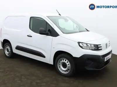 Ny Peugeot Partner 2025 Vit Minibuss