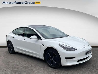 Used Tesla Model 3 Standard Range 239 kW (325 HP) 2020 White Sedan