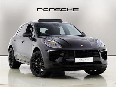 Used Porsche Macan Turbo 434 HP (319 kW) 2019 Black SUV