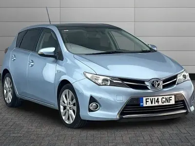 Used Toyota Auris Hybrid