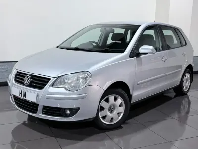 Used VW Polo S 80 HP (58 kW) 2006 Silver Hatchback