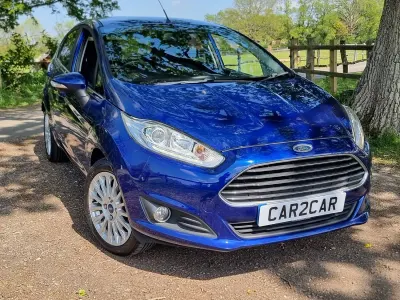 Used Ford Fiesta Titanium 120 HP (88 kW) 2014 Blue Hatchback