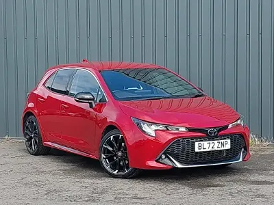 Used Toyota Corolla Sport 122 HP (89 kW) 2023 Red Hatchback