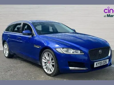 Used Jaguar XF Portfolio 250 HP (183 kW) 2019 Blue Estate