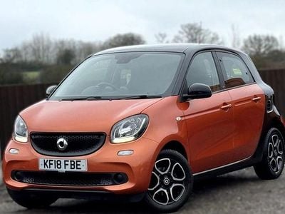 Used Smart ForFour Premium 90 HP (66 kW) 2018 Black Hatchback