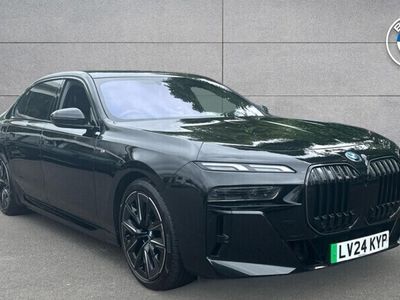 BMW i7