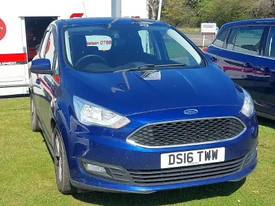 Second-hand Ford C-MAX Zetec 120 CP (88 kW) 2016 Albastru Monovolum