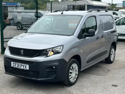 Used Peugeot Partner 131 HP (96 kW) 2021 Grey MPV