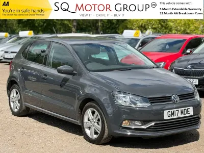 Usado VW Polo Edition 75 CV (55 kW) 2017 Gris Utilitario