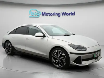 Usado Hyundai Ioniq 6 Premium 239 kW (325 CV) 2024 Dorado Berlina