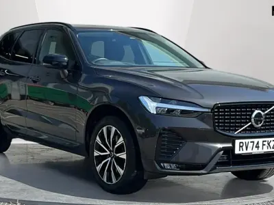 Usado Volvo XC60 Plus 250 HP (183 kW) 2024 Cinzento SUV