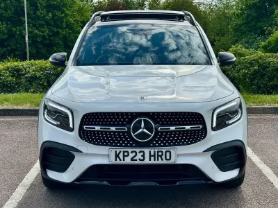 Second-hand Mercedes GLB200 AMG Line Premium Plus 163 CP (119 kW) 2023 Alb SUV