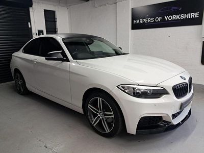 Used BMW 218 Sport Line 2015 White Coupe