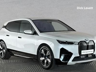 BMW iX