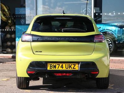 Used Peugeot 208 Allure 101 HP (74 kW) 2025 Yellow Hatchback