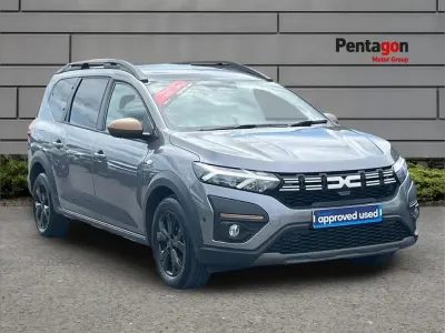 Used Dacia Jogger Extreme 110 HP (80 kW) 2025 Grey MPV