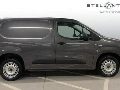 Used Peugeot Partner Premium 102 HP (75 kW) 2023 Grey MPV