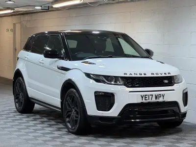 Used Land Rover Range Rover evoque HSE Dynamic 2017 White Estate