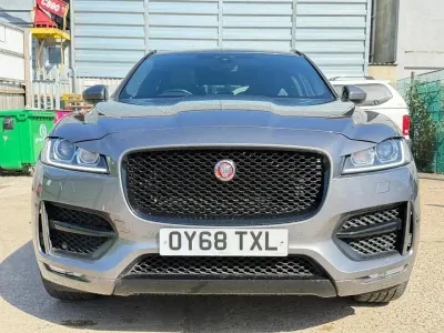 Used Jaguar F-Pace R-Sport 180 HP (132 kW) 2018 Grey SUV