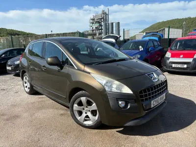 Gebraucht Peugeot 3008 Sport 112 PS (82 kW) 2010 Braun Kombi