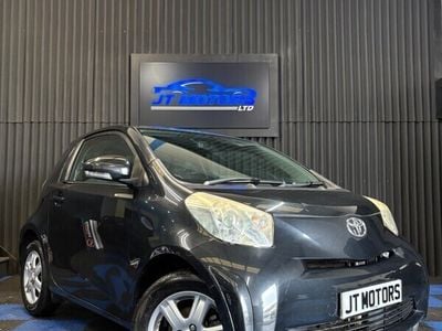 Toyota iQ