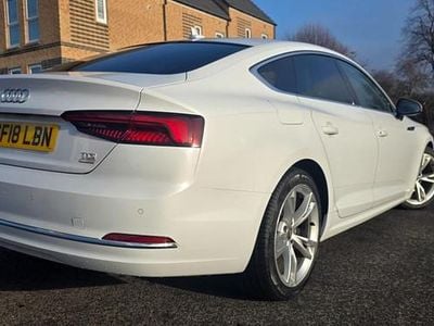 Used Audi A5 190 HP (139 kW) 2018 White Hatchback