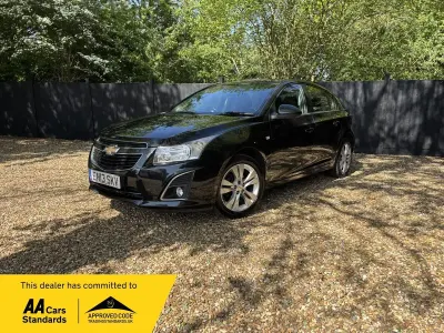Begagnad Chevrolet Cruze LTZ 141 HK (103 kW) 2013 Svart Halvkombi