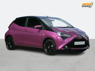 Used Toyota Aygo X-play 72 HP (52 kW) 2021 Black Hatchback