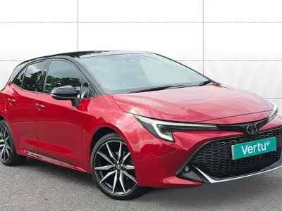 Used Toyota Corolla Sport 140 HP (102 kW) 2023 Red Hatchback