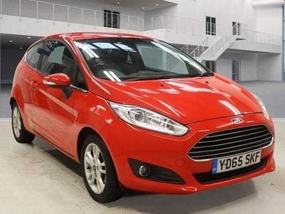 Red Used 2015 Ford Fiesta Zetec Hatchback | £2,895 (Good price)