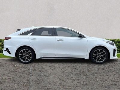 Used Kia ProCeed GT-Line 140 HP (102 kW) 2021 White Estate