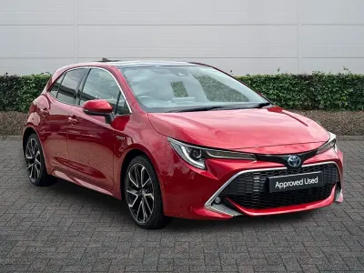 Used Toyota Corolla 2020 Red Hatchback