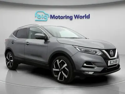 Used Nissan Qashqai N-Motion 140 HP (102 kW) 2021 Grey SUV